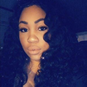 Meet your Posher, Kandis